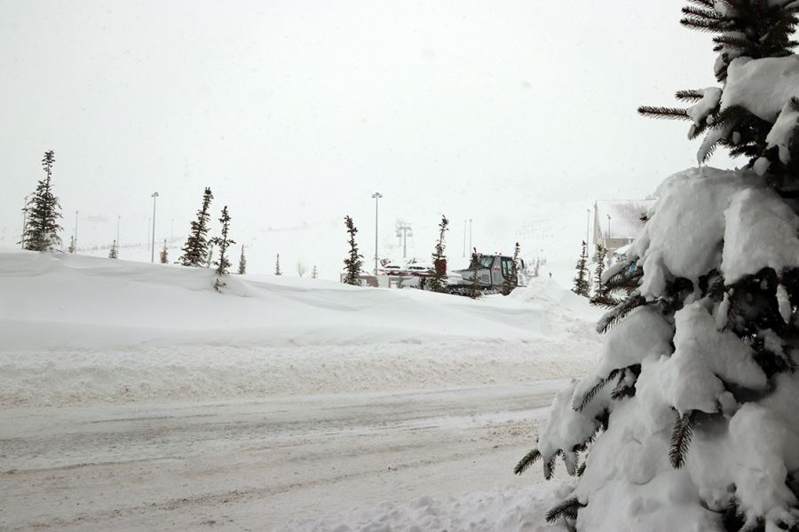 Yıldız'da kar kalınlığı 120 santimetre