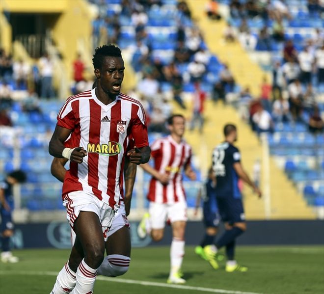 MİLLİ FORMAYI GİYEN TEK İSİM BOYE OLDU