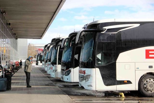 OTOBÜS, UÇAĞI GEÇTİ