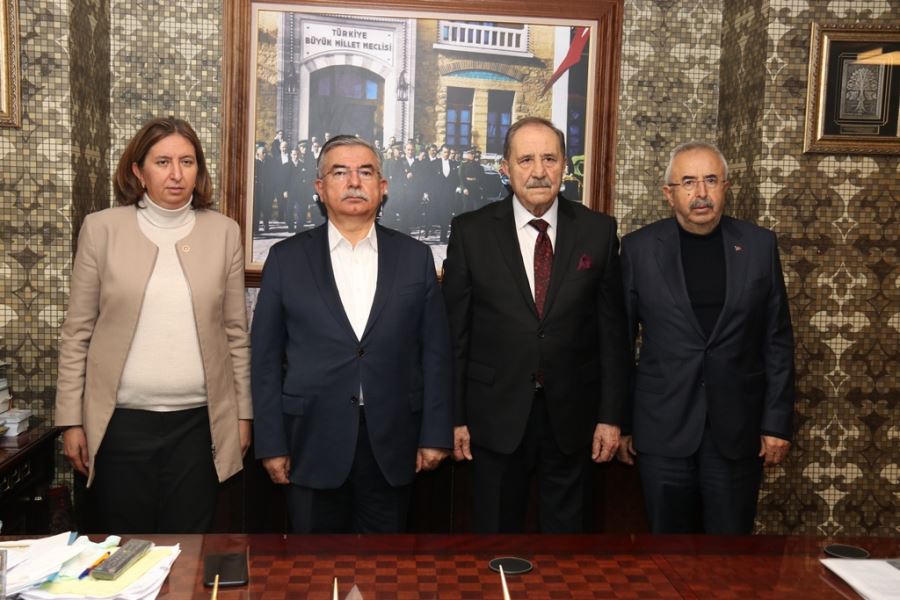 ESNAF ACİL KREDİ BEKLİYOR