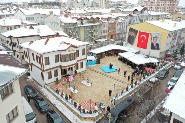 Tarihi konak "Üreten Kadınlar Akademisi" olarak hizmet verecek