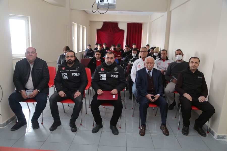 Sivasspor’a ilk yardım ve güvenlik eğitimi