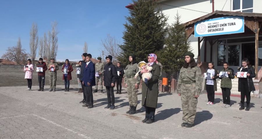 Şehitler anısına özel klip (Video)