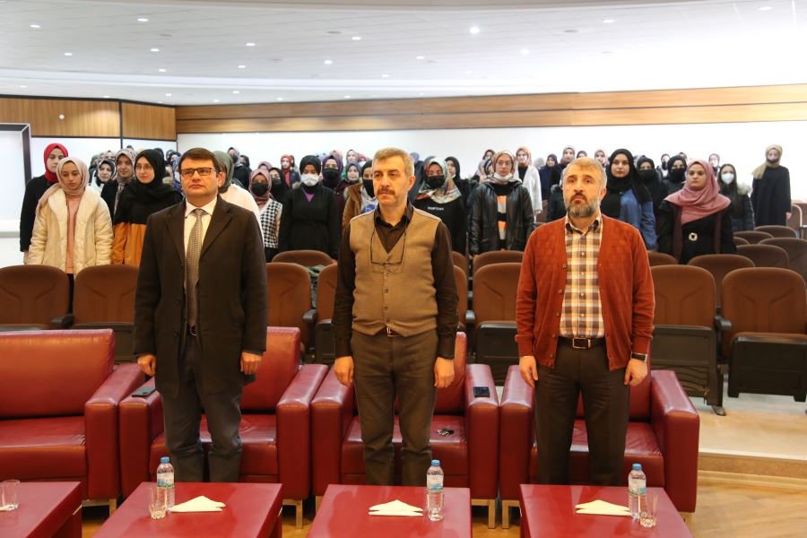 Çanakkale Ruhu ve Mehmet Akif konferansı (Video)