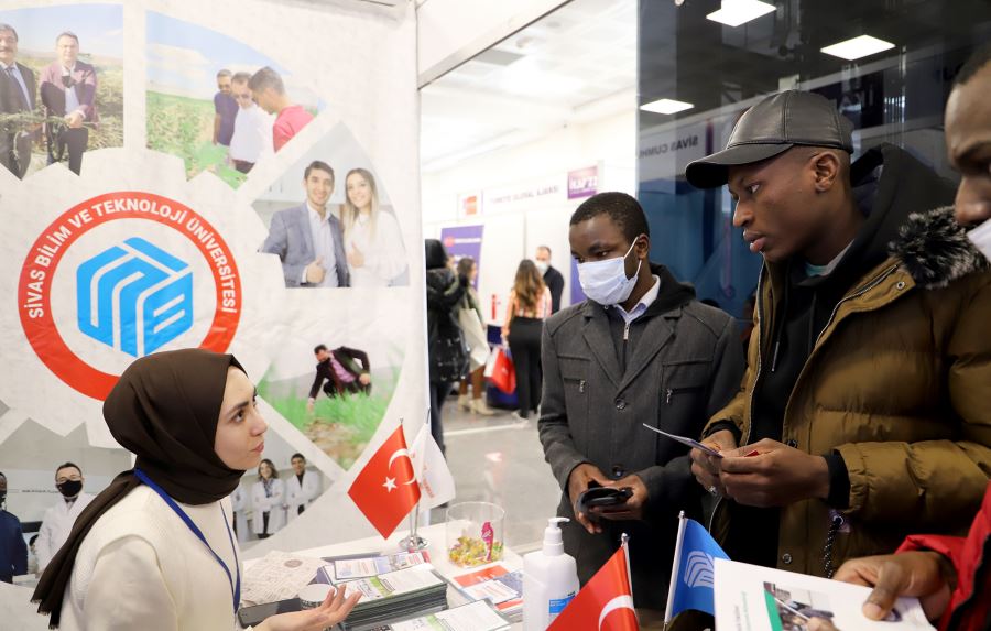 SBTÜ’ye fuarda yoğun ilgi