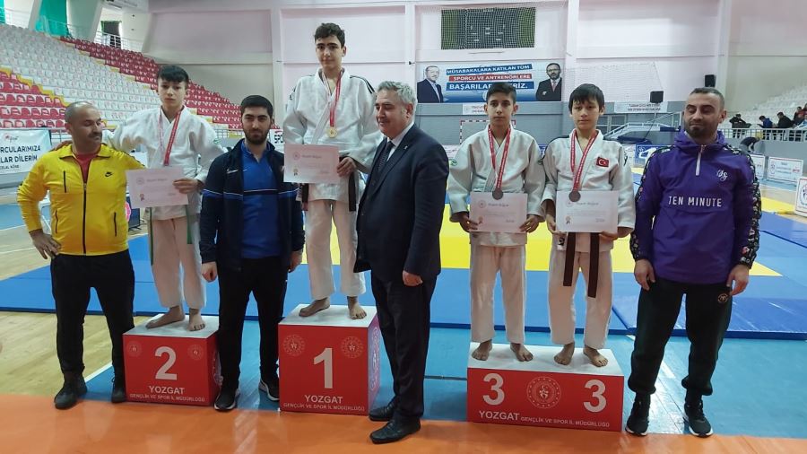 Eymen Çapraz Türkiye Şampiyonu