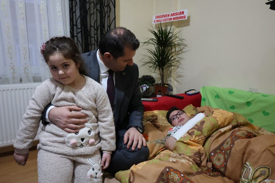 Baran’a geçmiş olsun ziyareti