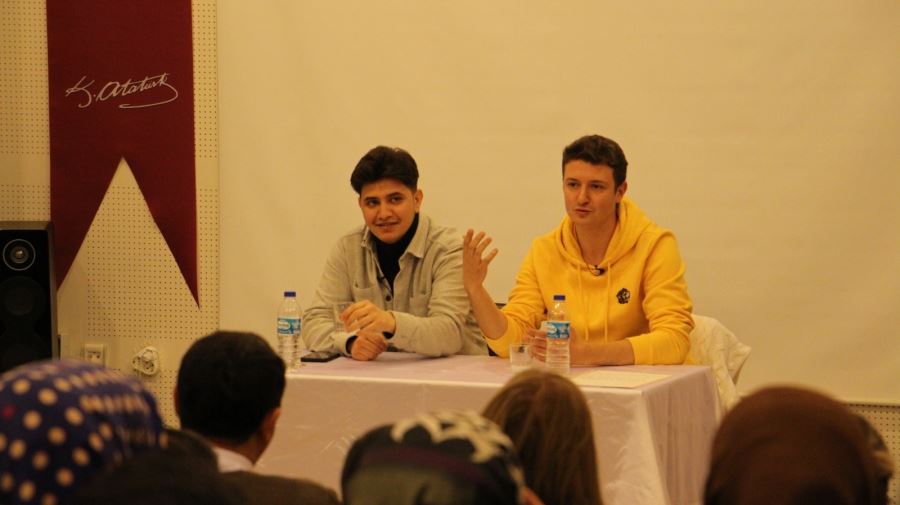 Öğrencilere tecrübelerini aktardılar