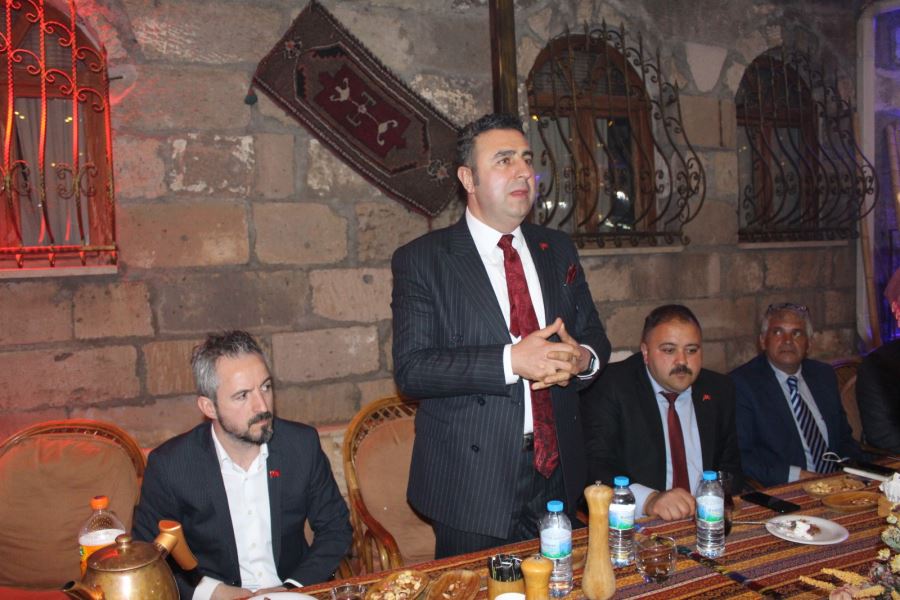 DEMİRGİL ADAYLIĞINI AÇIKLADI