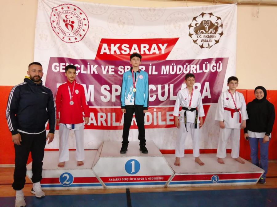 10 madalya ile döndüler