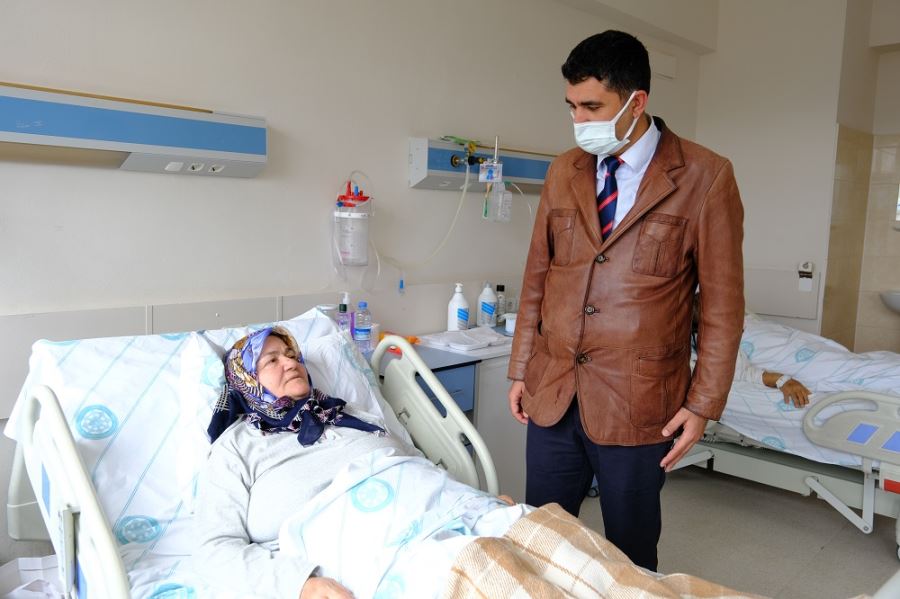 İnme ünitesi yaşama yeniden bağladı