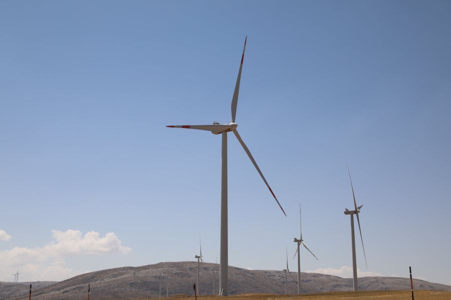 ELEKTRİK ÜRETİMİ ARTIYOR