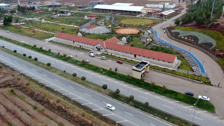 "Hamidiye Kültür Bahçesi" resmi açılış için gün sayıyor