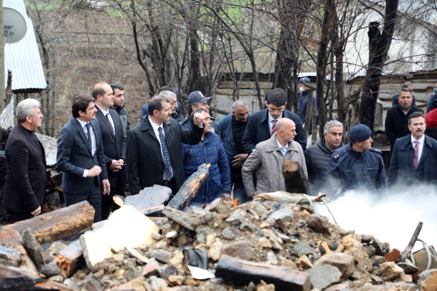 4 evin yandığı köyde inceleme (Video)