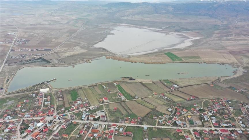 Ulaş Gölü'nde su seviyesi yükseldi