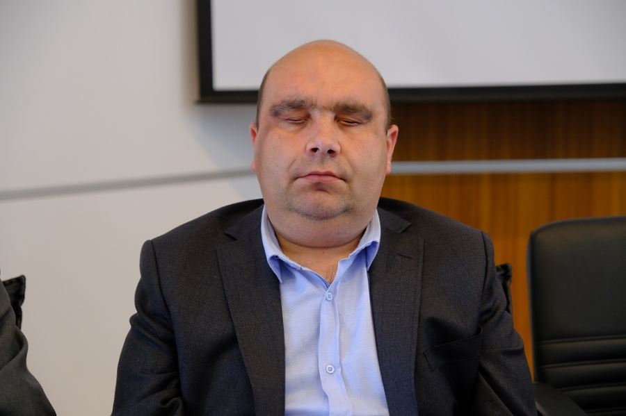 Engel kalbimizde olmasın (Video)