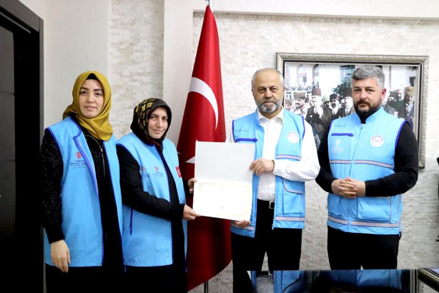 Görev belgesi takdim edildi