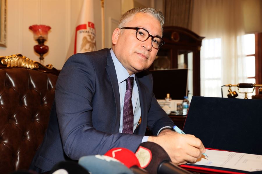 MİLLETİN HİZMETİNDE OLACAĞIM