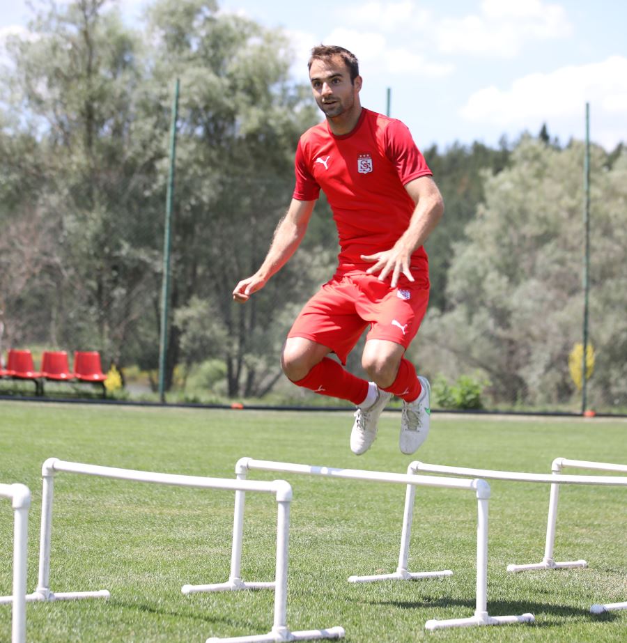 Jorge Felix takımdan gitti