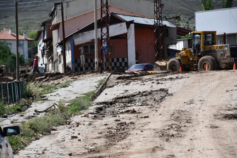 Gemerek'te tüm kurumlar seferber oldu (Video)