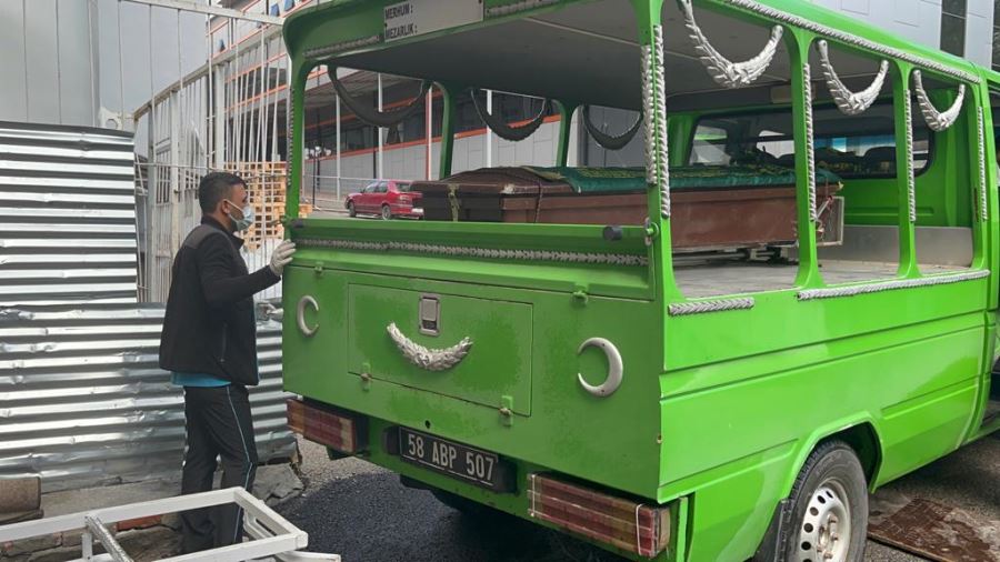 Dağda yıldırım isabet eden çoban öldü