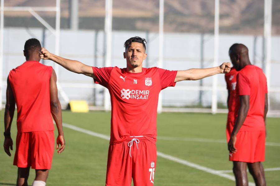 Fajr, Sivasspor’a veda etti