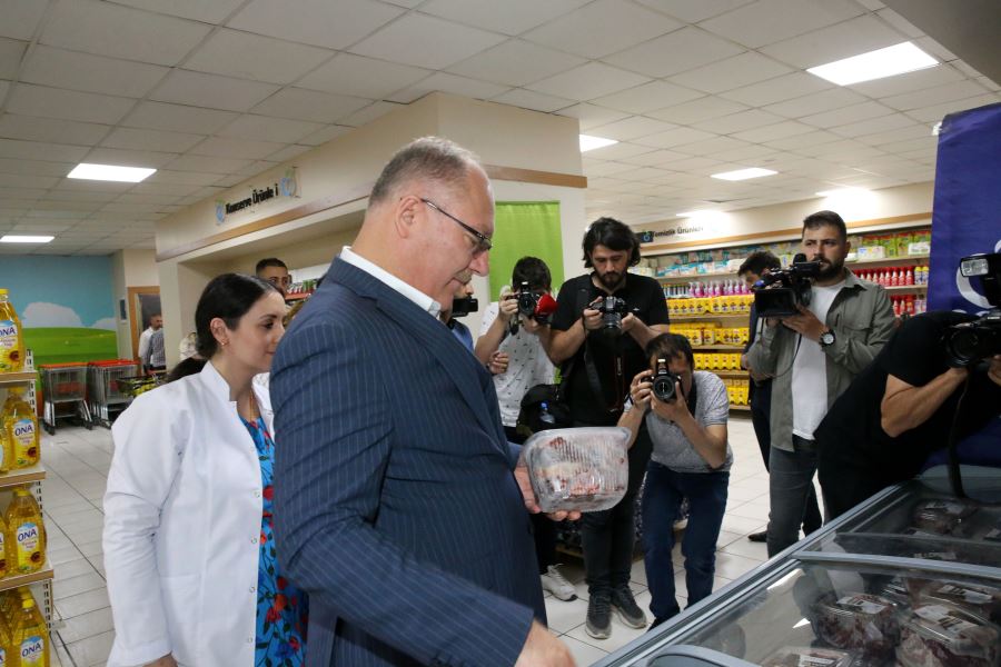 Kurban bayramında alan el ile veren eli buluşturacağız