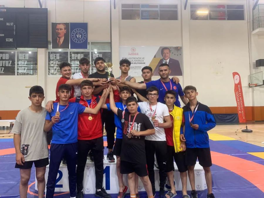 Iğdır’dan madalyalarla döndüler