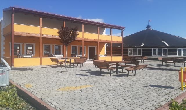 Ulaş Gölü kıyısına sosyal tesis yapıldı