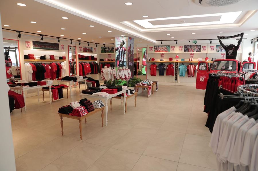 “Taraftarımız ürünlere rağbet göstersin”