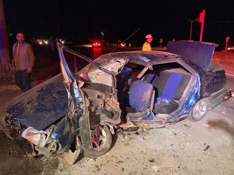 Cip ile otomobil çarpıştı: 1 ölü, 9 yaralı (Video)