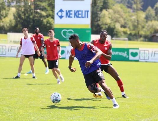 Sivasspor'da hazırlıklar sürüyor