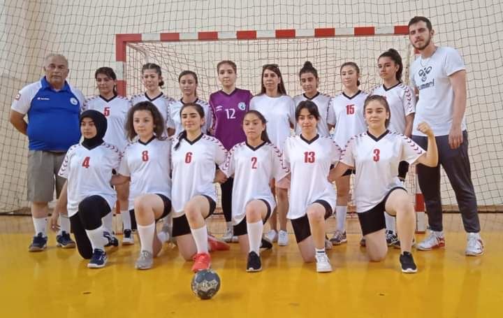 ŞAMPİYONLUĞA KOŞUYORLAR