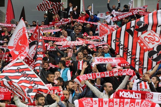 TARAFTARLAR TRANSFER BEKLİYOR