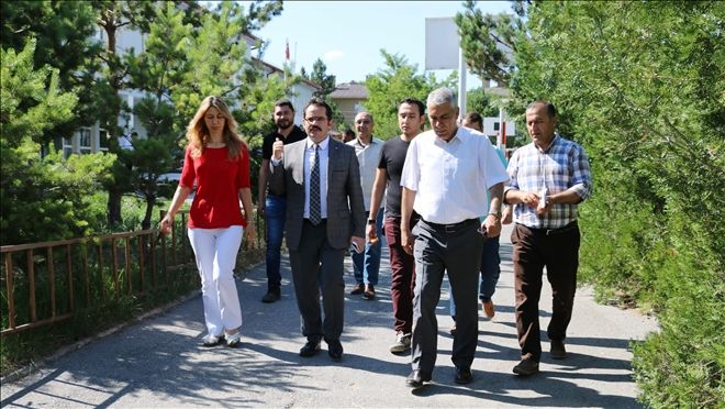 Okul Onarımlarını  İNCELEDİ