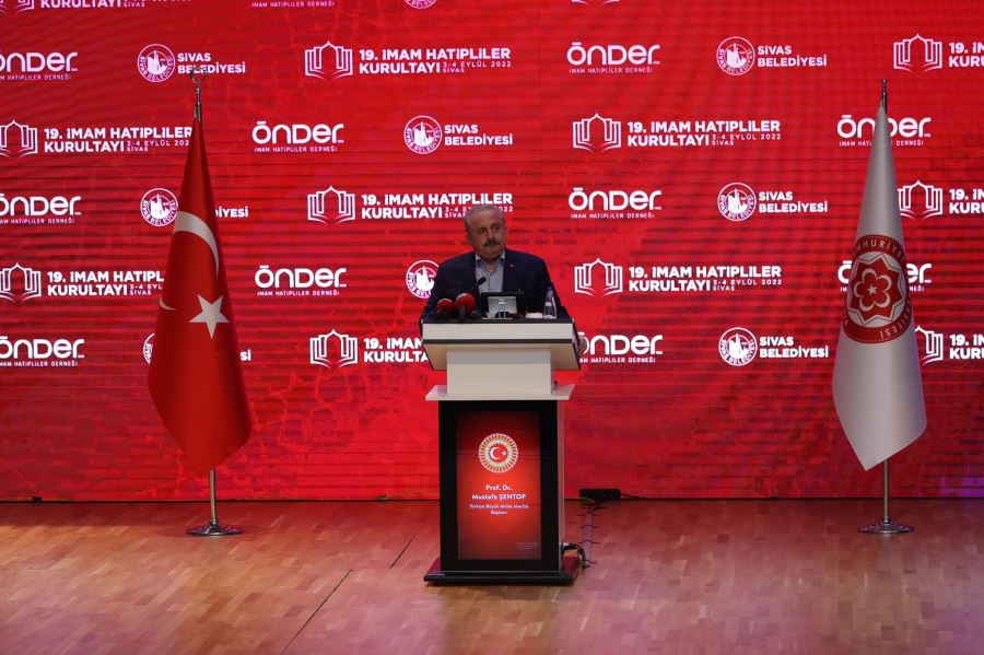 İMAM HATİPLERİ KURAN MİLLETİMİZDİR