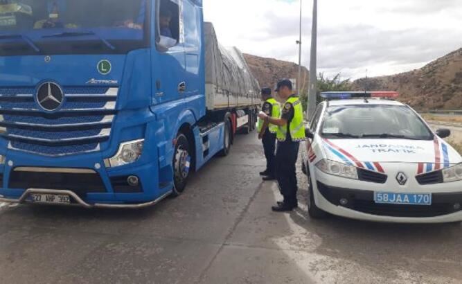 Jandarmadan yeni trafik timi