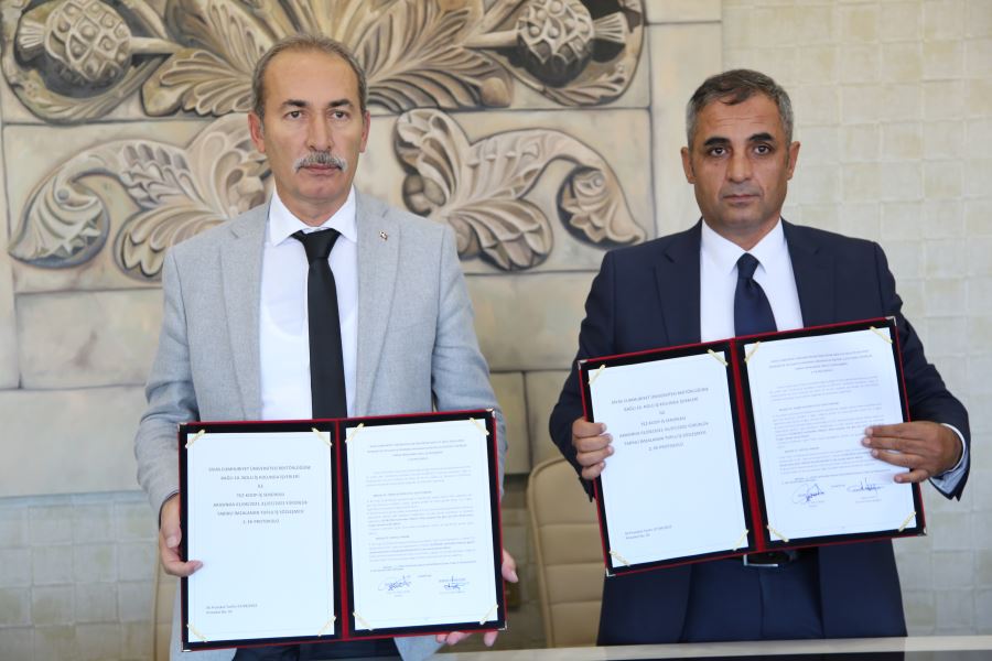 Üniversite personeline ek zam