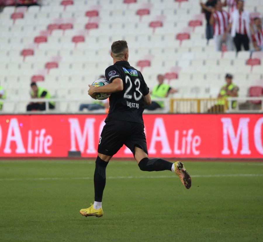 Ulvestad ligdeki ilk golünü attı