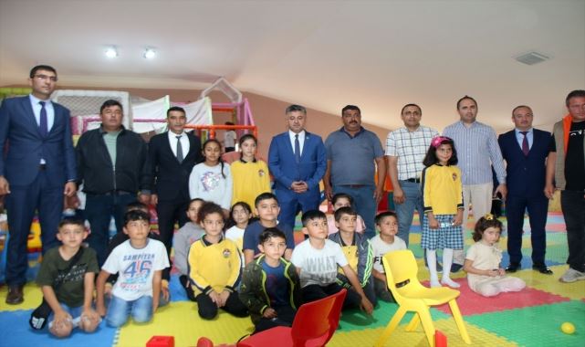 Öğrencilere döner ikram edildi