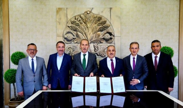 Protokolle sağlık çalışanlarına ek zam