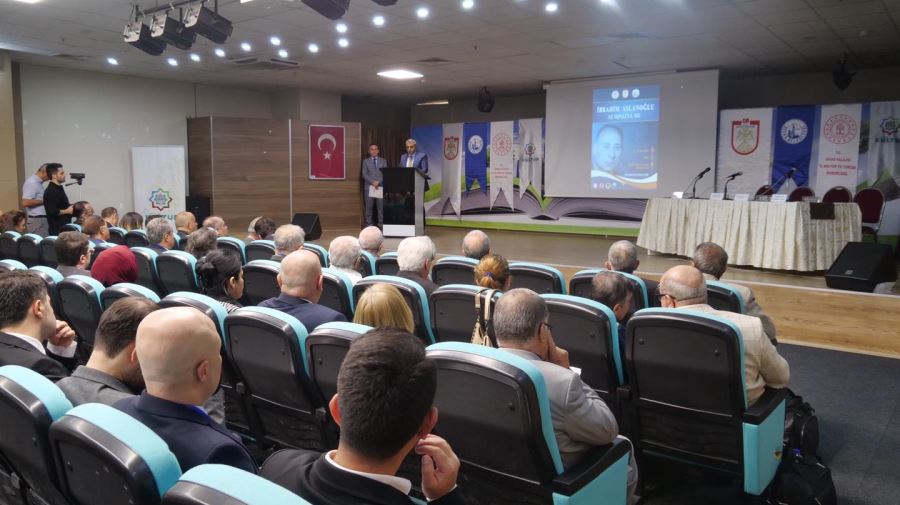 İbrahim Aslanoğlu sempozyumu