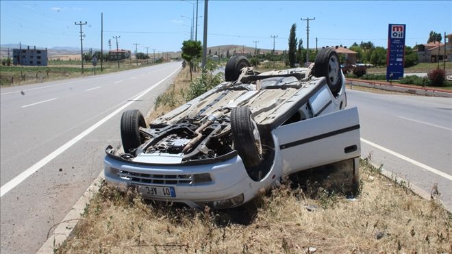 GEMEREK´TE TRAFİK KAZASI : 4 YARALI