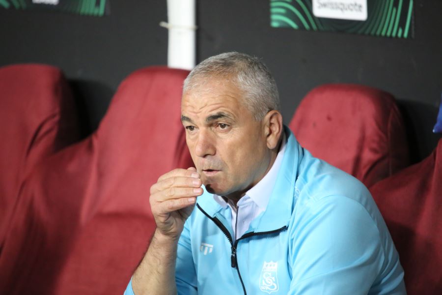 “HEM LİG HEM AVRUPA ZOR”