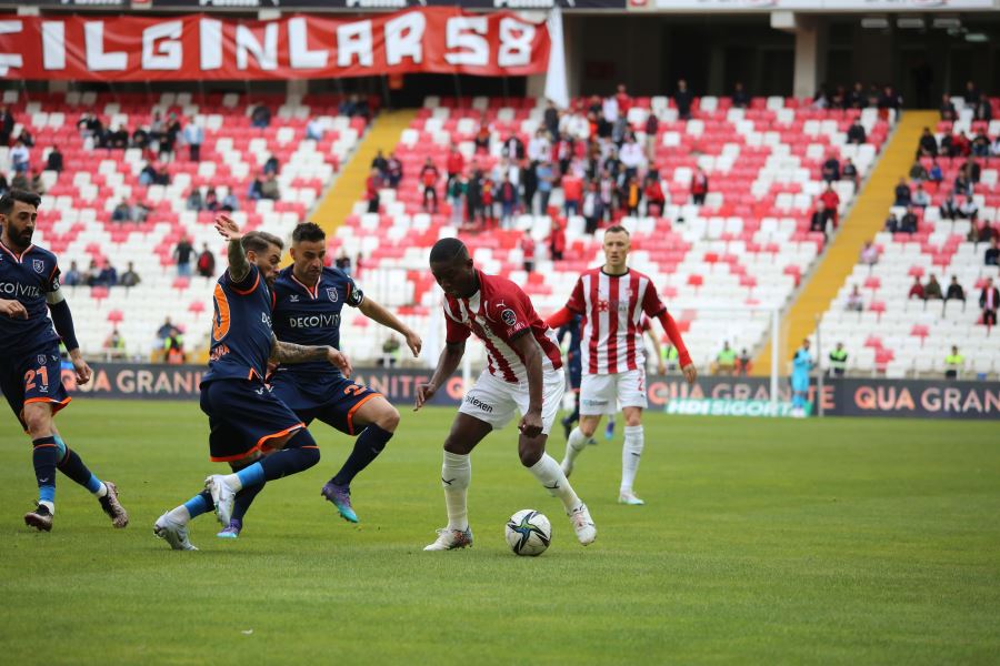 SİVASSPOR'DA ARTIK KAZANIN SESLERİ