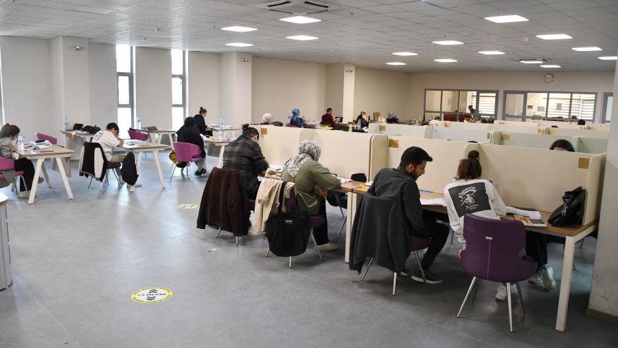 Yarım asrı aşan geçmişe sahip kütüphane üye sayısını 8 yılda 10'a katladı