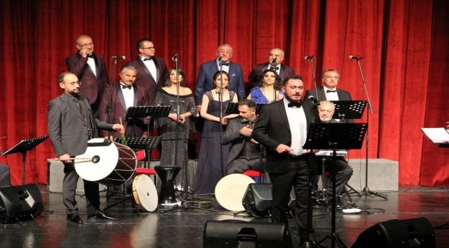Roman türküleri seslendirildi