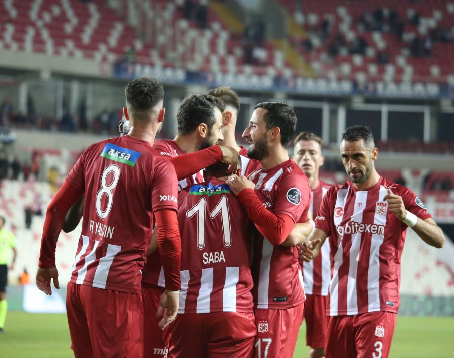 Yiğido çıkışa geçti