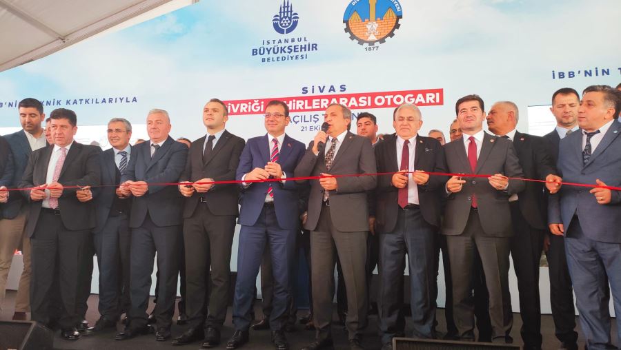 Büyük sorumluluklarımız var