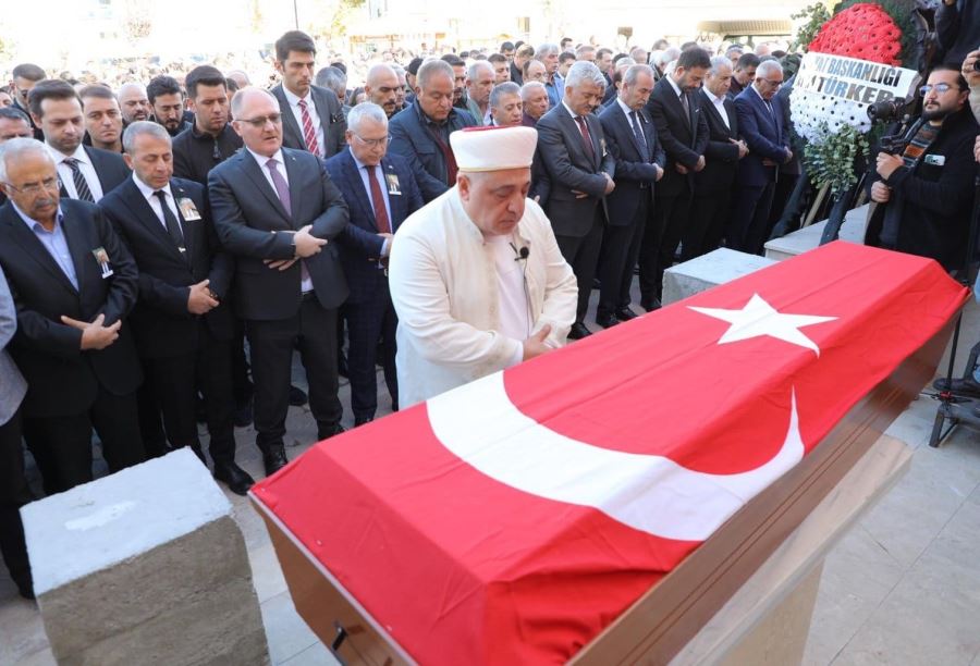 Aydın Kurt son yolculuğa uğurlandı